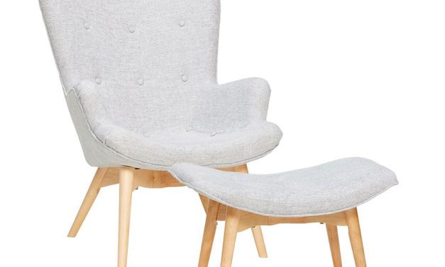 H&Uuml;BSCH Lysegrå lænestol i stof m/skammel