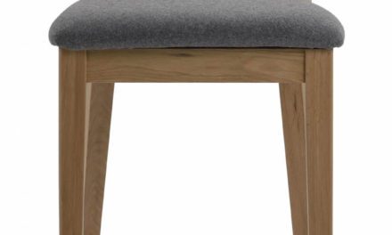 Dylan barstol – lakeret eg, grå stofhynde