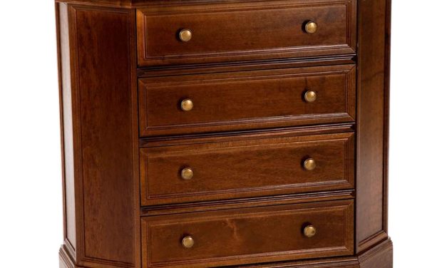 Torino kommode – Lakeret træ, 4 skuffer