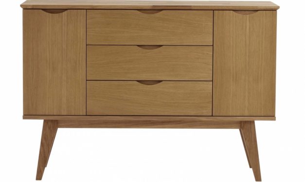 Filippa skænk – olieret eg, m. 2 låger og 3 skuffer