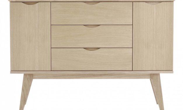 Filippa skænk – hvidolieret eg, m. 2 låger og 3 skuffer