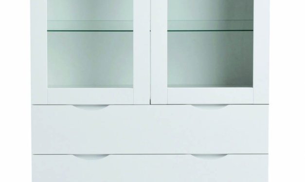 Filippa vitrineskab – hvidt træ, m. 2 glaslåger og 2 skuffer