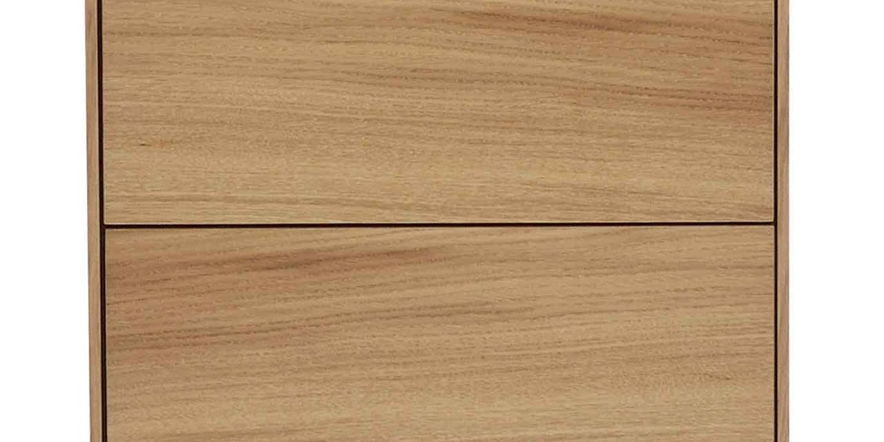 Tore kommode – Lakeret egetræ, 4 push-to-open låger