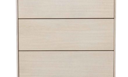 Tore kommode – Hvidpigmenteret egetræ, 5 push-to-open låger