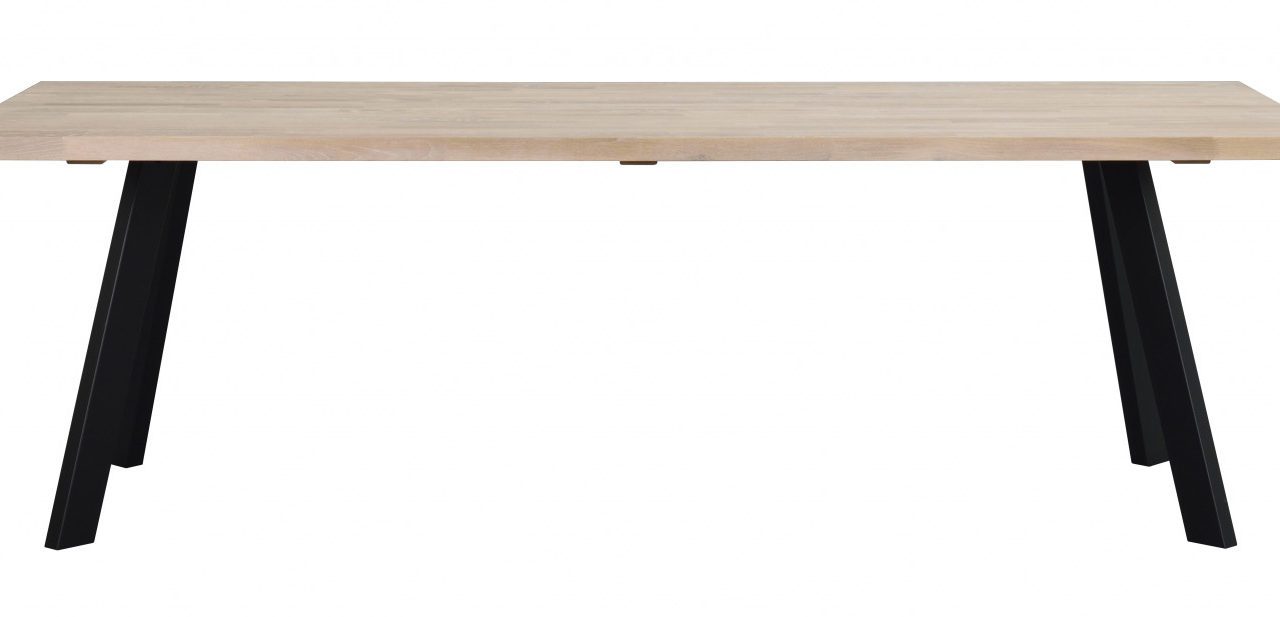Fred plankebord – hvidolieret eg og sort metal (240×100)