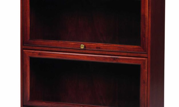 Leonardo bogreol – valnød, lille m. 2 glaslåger