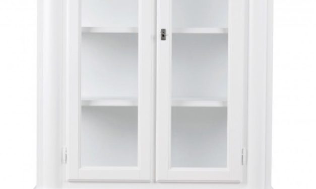 Amadeus vitrineskab – hvidt træ, m. 2 låger og 2 skuffer