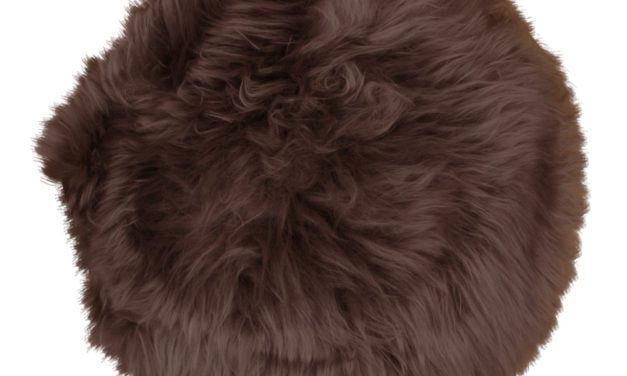 HOUSE NORDIC lammeskindshynde i brun