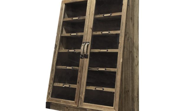 CHIC ANTIQUE Skab med 5 hylder og 2 låger