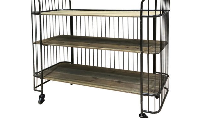 CHIC ANTIQUE Gl. postvogn med 3 hylder