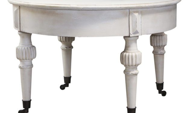 CHIC ANTIQUE Marie Antoinette Sofabord med hjul