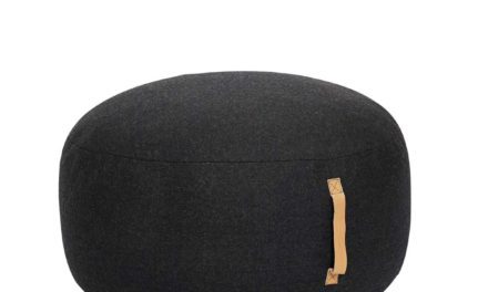 HÜBSCH Rund puf i uld m/læderhank, mørkegrå