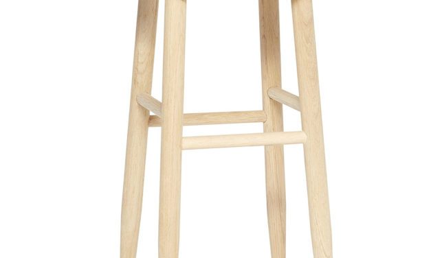 H&Uuml;BSCH Taburet i egetræ, natur