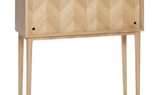 H&Uuml;BSCH kommode – egetræsfin&eacute;r m. 2 låger