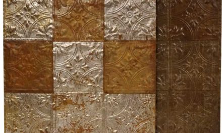 TRADEMARK LIVING Super fin og dekorativ gammel loftplade i jern