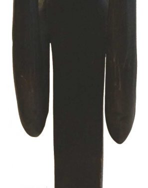 TRADEMARK LIVING Udskåret indisk træfigur – fløjtespiller