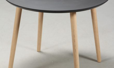 FURBO Spisebord, sort linoleum, egeben, ø 100 cm.