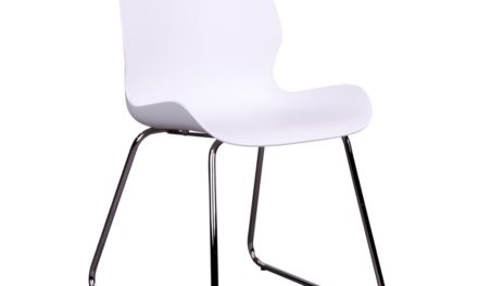 HOUSE NORDIC Sola spisebordsstol i hvid med krom ben