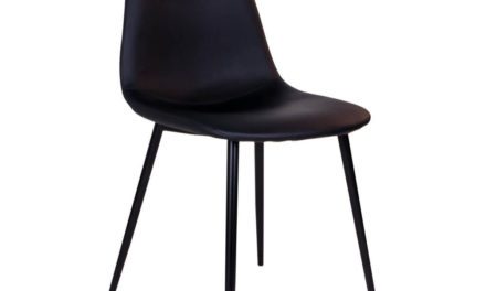 HOUSE NORDIC Stockholm spisebordsstol i sort kunstlæder med sorte ben