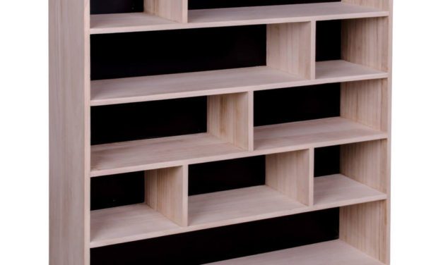 HOUSE NORDIC Pisa hylde i naturtræ og sort