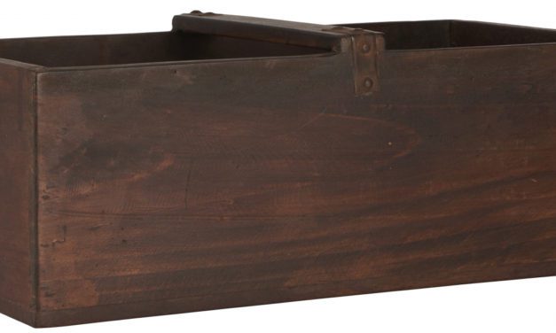 IB LAURSEN "Unika" Kasse med hank, genbrugstræ