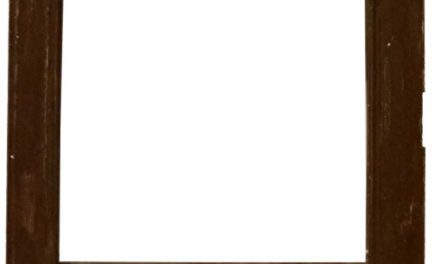 TRADEMARK LIVING Stor gammel vinduesramme i træ