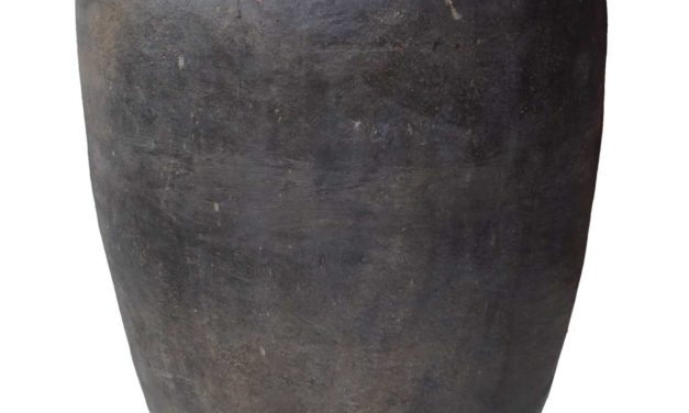 TRADEMARK LIVING Rustik stor og smuk lerkrukke – X large