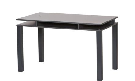 Tidløst børne skrivebord i MDF og bøg fra det kendte mærke Manis-H