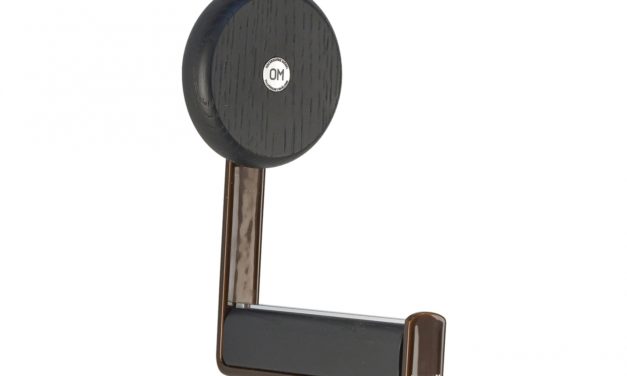 FURBO Ewo – knage i rustlook stål og træ Sortbejdset eg