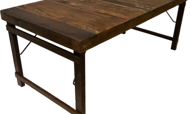 TRADEMARK LIVING Skønt gammelt spisebord