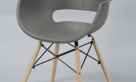 FURBO Spisebordsstol, grå plast, natur træben