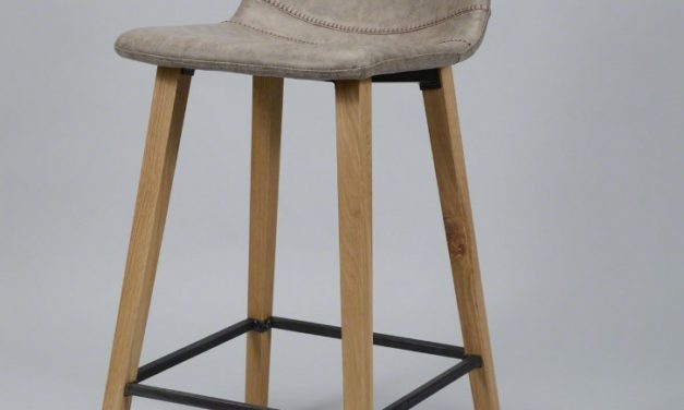 FURBO Barstol, træ og brunt læder