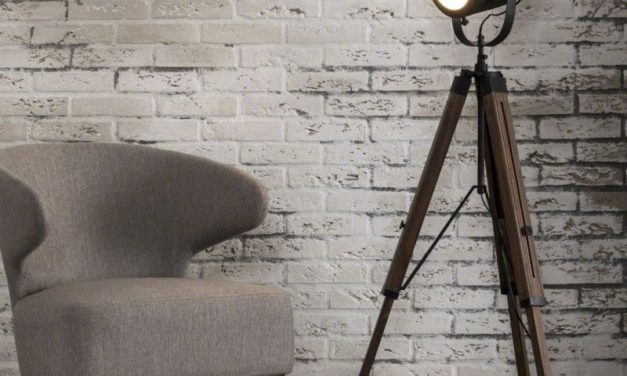 FURBO Gulvlampe, sort metal, træstativ