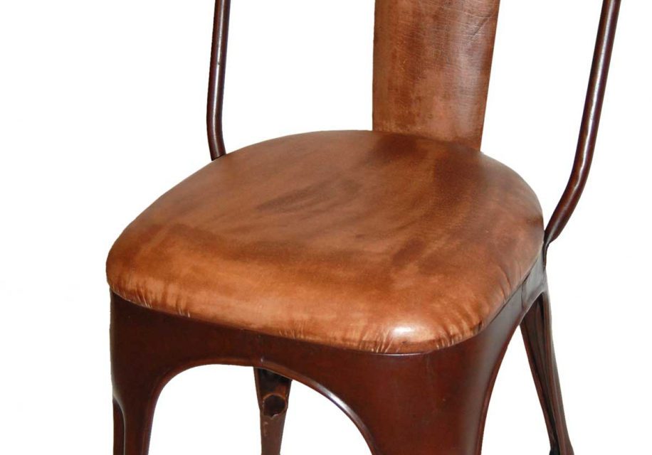 TRADEMARK LIVING Spisebordsstol – polstret, læder og antikrust stel