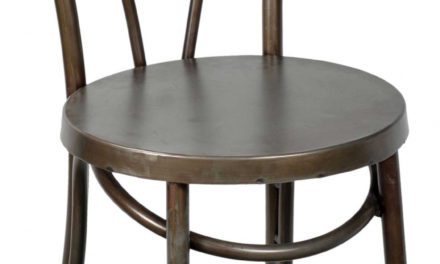 TRADEMARK LIVING Spisebordsstol i antikzink med bløde runde former