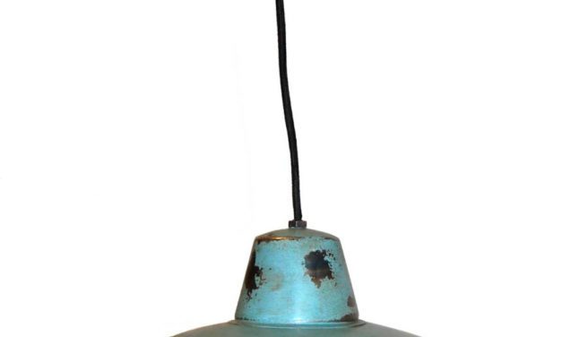 TRADEMARK LIVING Loftlampe med enkelt udtryk – blå