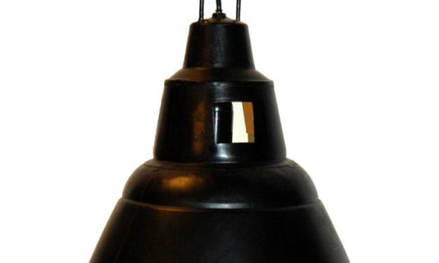 TRADEMARK LIVING Cool stor loftpendel – mat sort