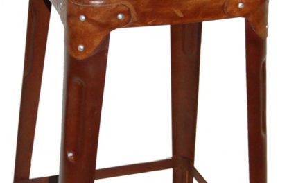 TRADEMARK LIVING Barstol med læder på sæde og ryg – rustfarvet