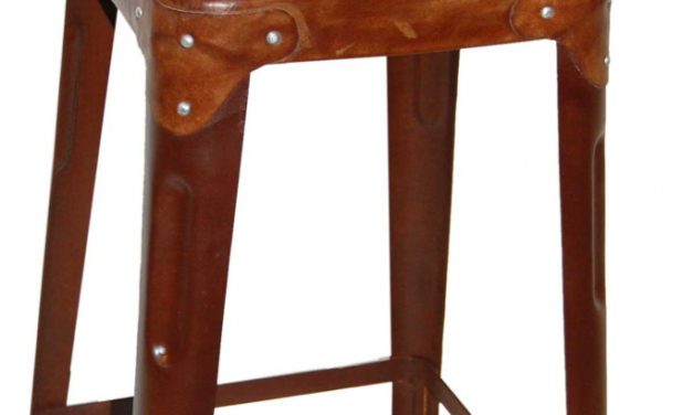 TRADEMARK LIVING Barstol med læder på sæde og ryg – rustfarvet