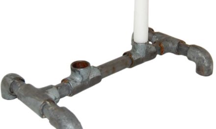 TRADEMARK LIVING COOL lysestage – til 2 alm stearinlys