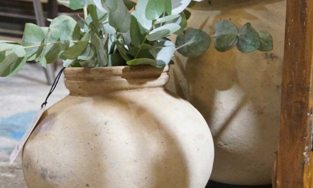 TRADEMARK LIVING Lerkrukke med jernring