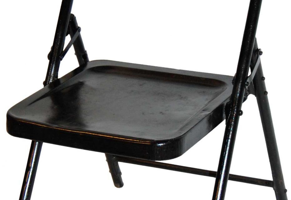 Trademark Living gammel klapstol i flot sort jern og lak