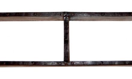 TRADEMARK LIVING gamle murstensforme i træ