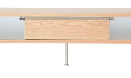 Frank TV-bord med skuffe – eg