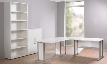 Prima stort skrivebord – Hvid/Sølvgrå stål