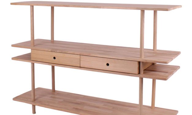 BY TIKA Berlin massiv reol m/4 hylder og 2 skuffer