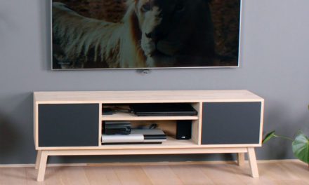 BY TIKA Cannes TV-Bord i eg med grå låger