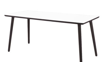 BY TIKA Crystal white Skrivebord – højtrykslaminat