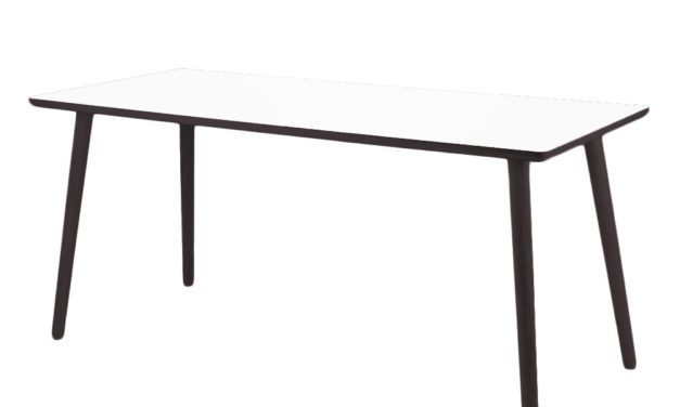 BY TIKA Crystal white Skrivebord – højtrykslaminat