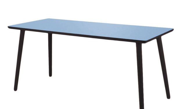 BY TIKA just blue Skrivebord – højtrykslaminat